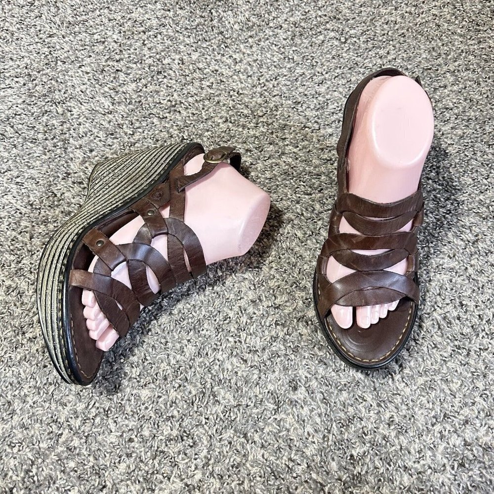 BORN Brown Leather Wedge Sandals Genesis Strappy Open Toe Slingback Size 10
